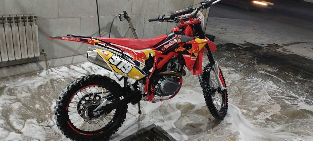 Продам эндуро 300 куб