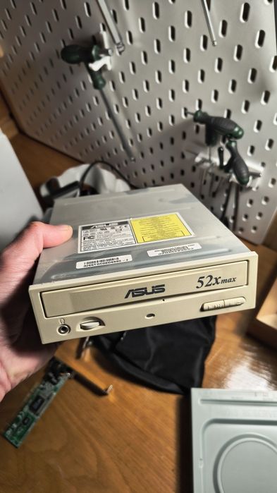 Carcasa ATX PC (vintage retro builds) + alte piese PC