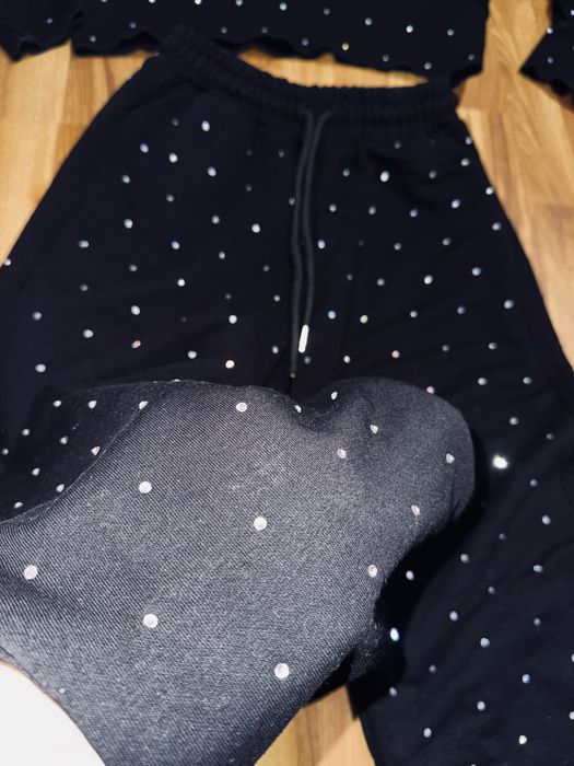 Чисто нов блестящ комплект (XS/S)