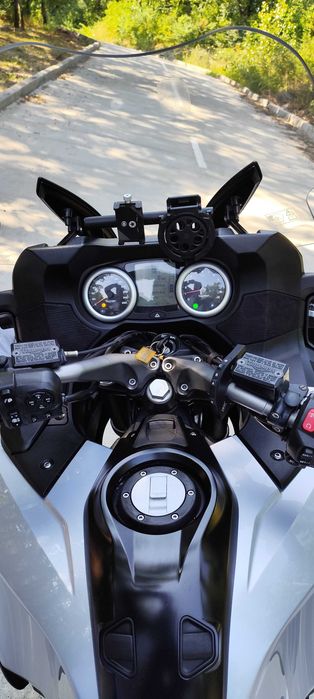 Triumph trophy 1215