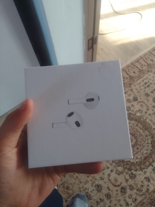 Айрподс 4 почти новый