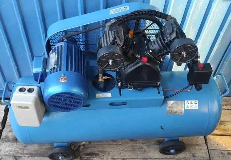 УЦЕНКА Воздушный компрессор от производителя Sillan Низкая цена