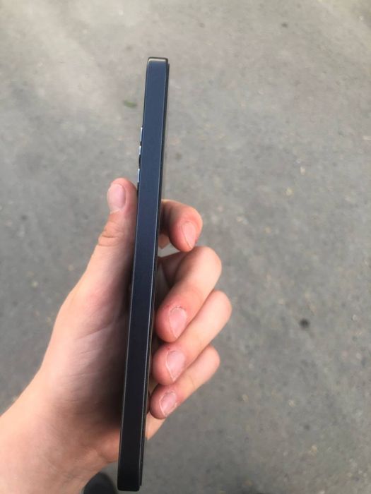 Honor 400 5g в б/у