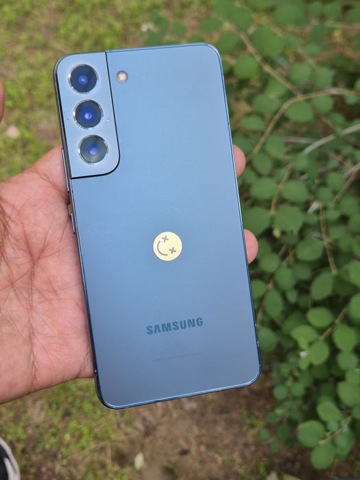 Samsung S22  5G.  256GB.