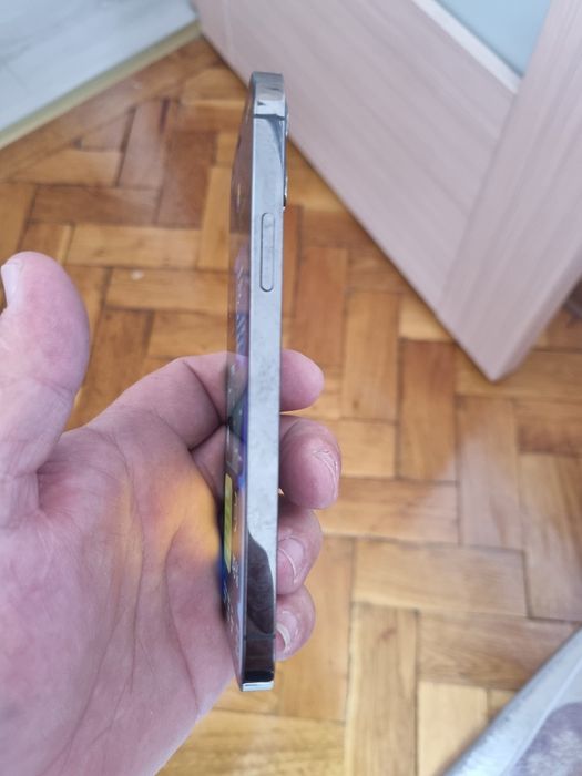 De vinzare IPhone 12 pro