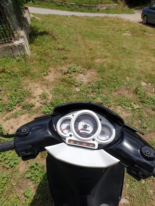 Vand aprilia sr 50