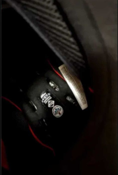 Продавам италианска модуларна каска Nolan - XS