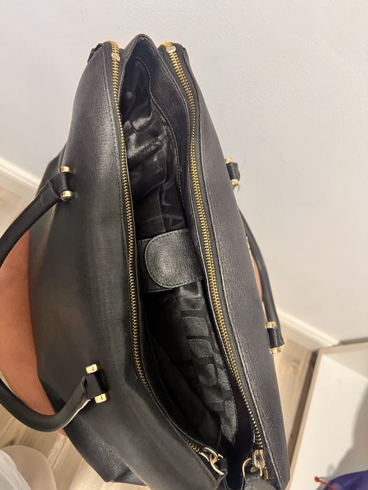 Poșetă neagră Furla