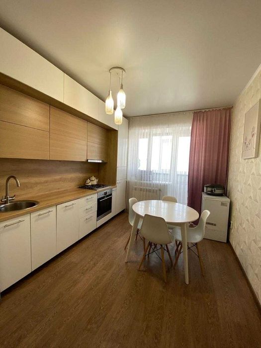 Продам 3 комнатную квартиру