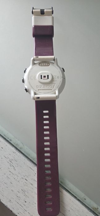 Suunto 7 white burgundy
