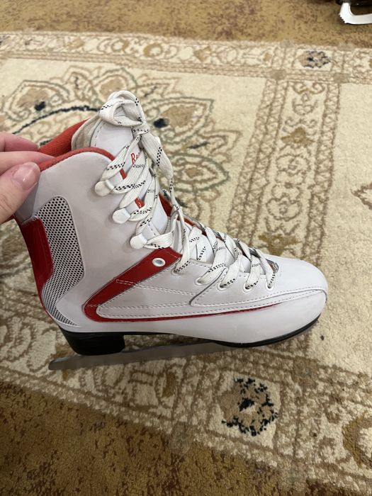 Коньки для катания