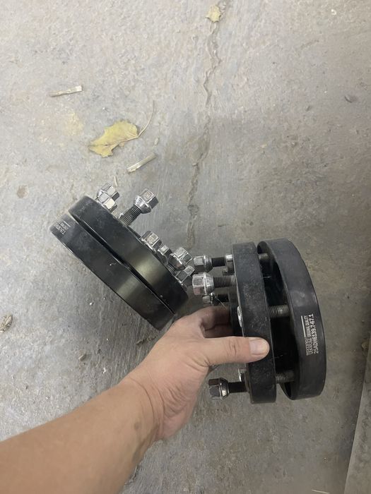 Проставки на mitsubishi pajero