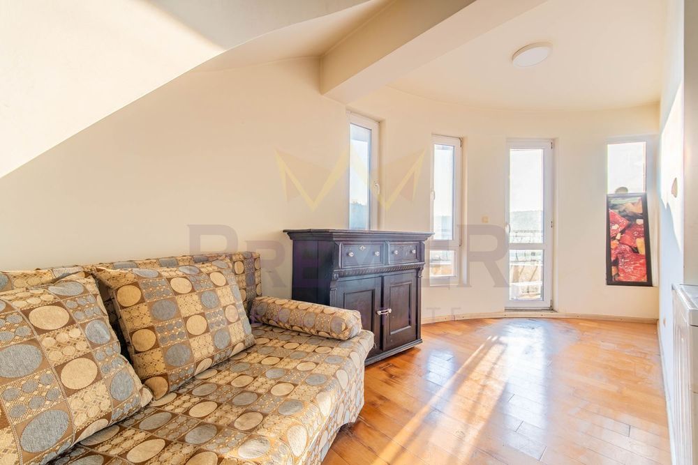 Продава се Двустаен апартамент в Варна, Аспарухово - 132 кв.м за 1340 €/кв.м - Снимка #9