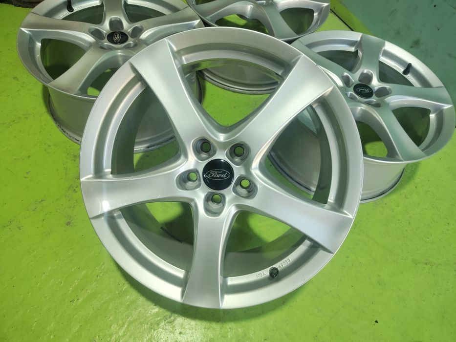 18 5x108 Ford лети джанти 5х108 Форд