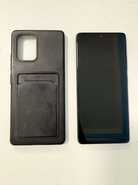 Срочно продам Samsung S10 Lite