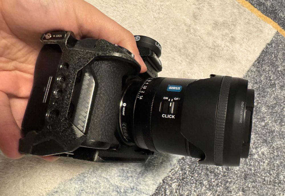 Obiectiv Sirui Aurora 35mm F1.4 Full Frame Panasonic L mount foto camera