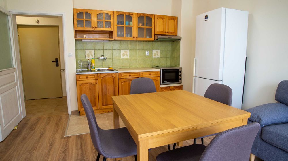 Дава се под наем Двустаен апартамент в София, Център - 60 кв.м за 586.5 € - Снимка #4