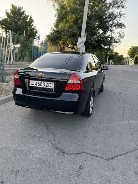 Nexia 3 qora aftomat
