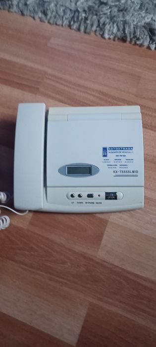 Telefon fix        .