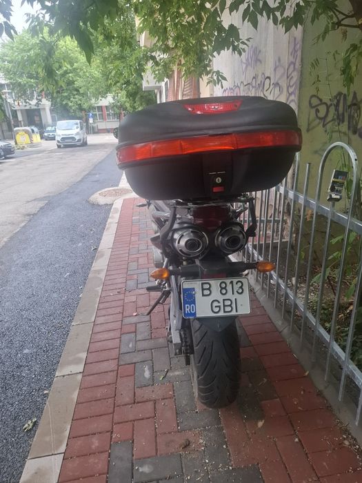 Yamaha fz6 2005.