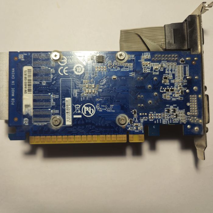 GeForce GT 610 Видеокарта

1Gl