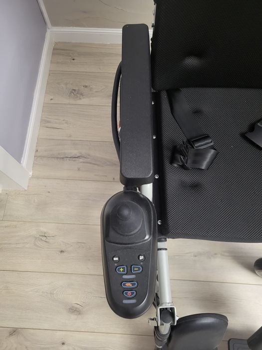 Электрическая коляска