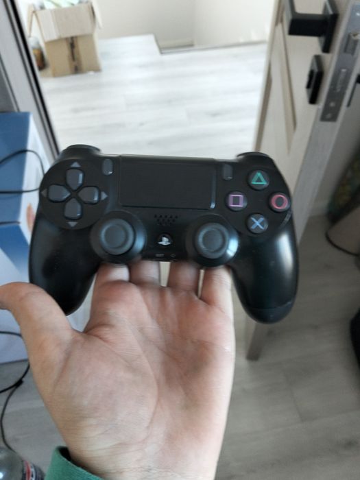 Controler PS4 nou original loat din mega Galaxy