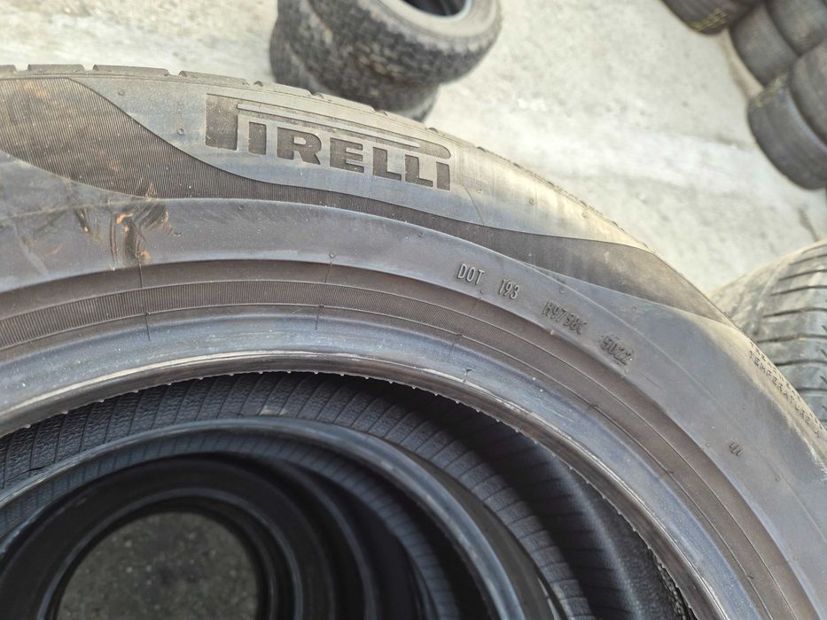 2 Anvelope de VARA - 235/55/18 - PIRELLI - Stare F BUNA - DOT 2022 !