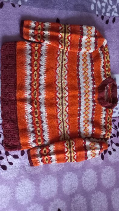 Продам  кофту шерсть,длинный рукав