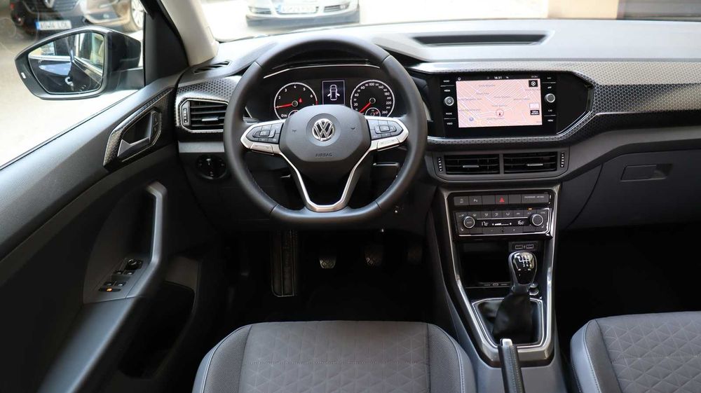 Volkswagen T-Cross / 2020 / Lane/Side/Distronic/Incalzire/Camera/Full LED / 115 CP / EURO 6