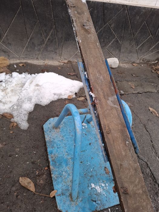 Качеля железная для детей