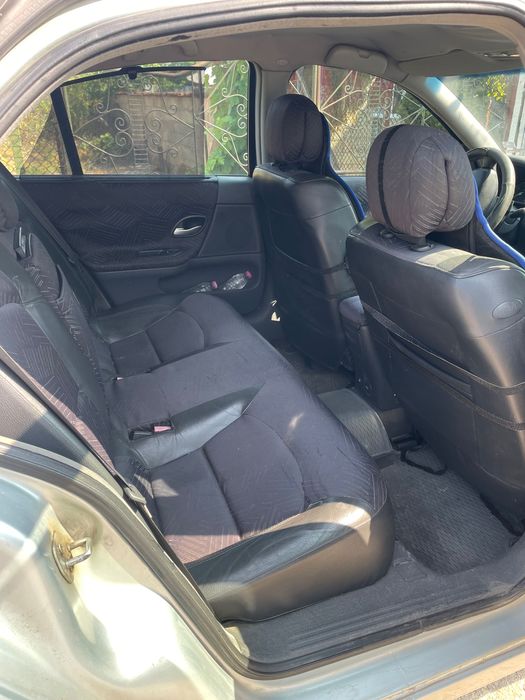 Продавам Reno laguna