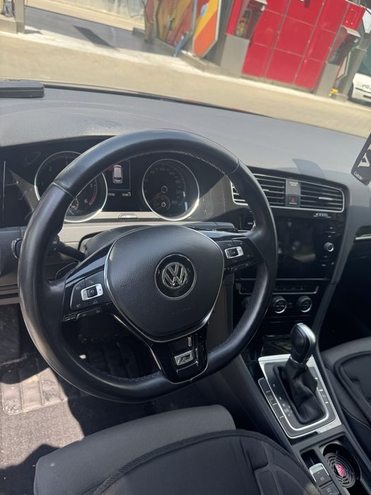 Volkswagen Golf 7.5 HighLine