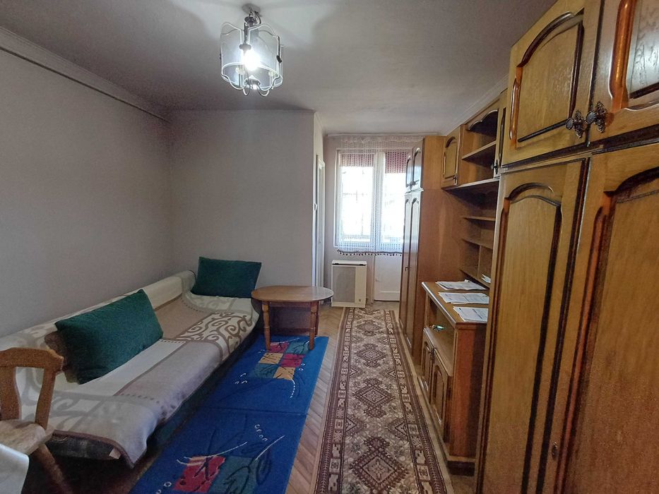 Vand garsoniera Ostrovului (langa Profi)