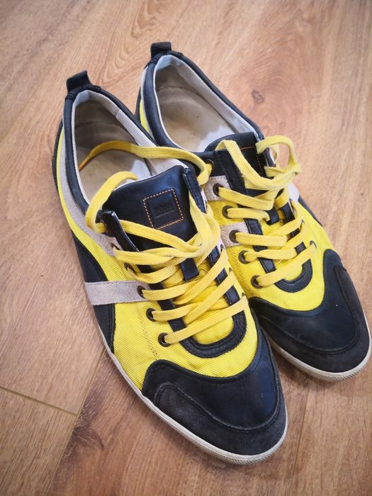 Обувки Boss, Tomi Hilfiger, DKNY, CONVERSE и др.