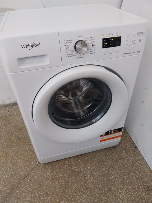 WHIRLPOOL capacitate 7kg