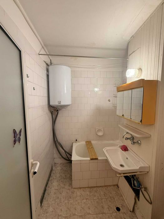 Garsonieră Mărăști – Str. Răsăritului – balcon, etaj 2
