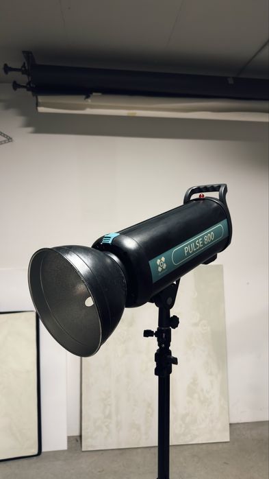 Set 2 bucăți Blitz Foto Quantuum Pulse 800 Studio - 800W