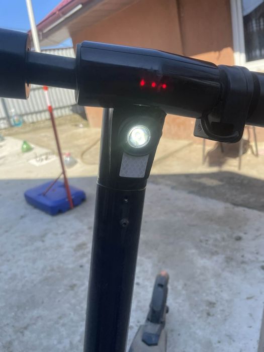 Vând trotinetă în stare foarte bună