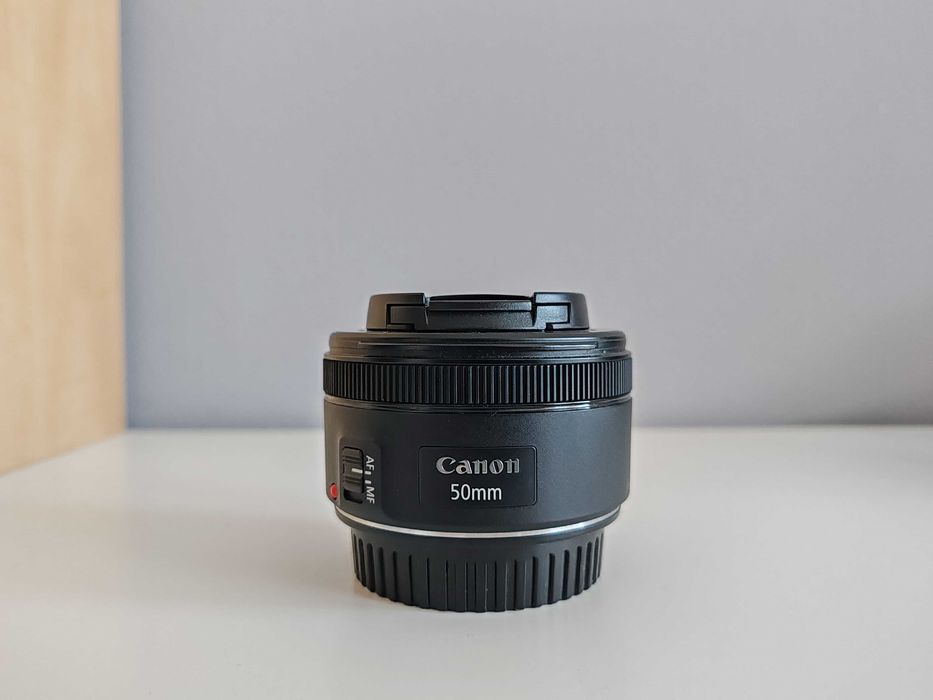 Kit Canon EOS 200D • EF 50mm f/1.8 STM • EF-S 18-55mm IS STM • EF-S 18-55 IS II