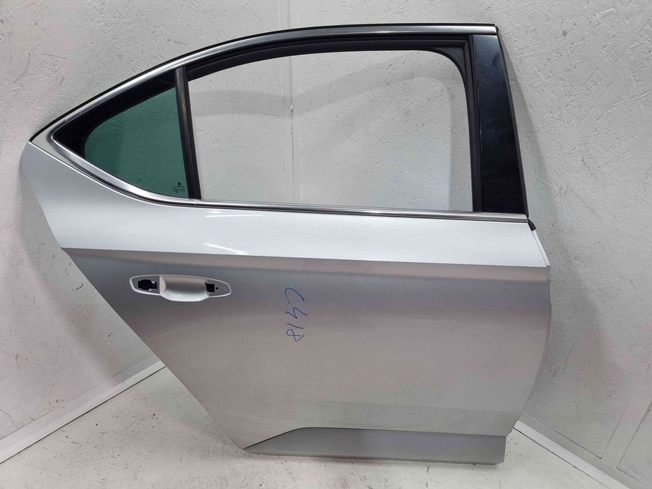 Usa dreapta spate Skoda Superb III (3V3) [Fabr 2015-prezent] LA7W