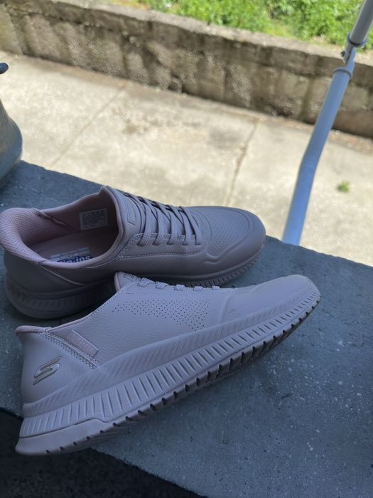 Розови маратонки Skechers