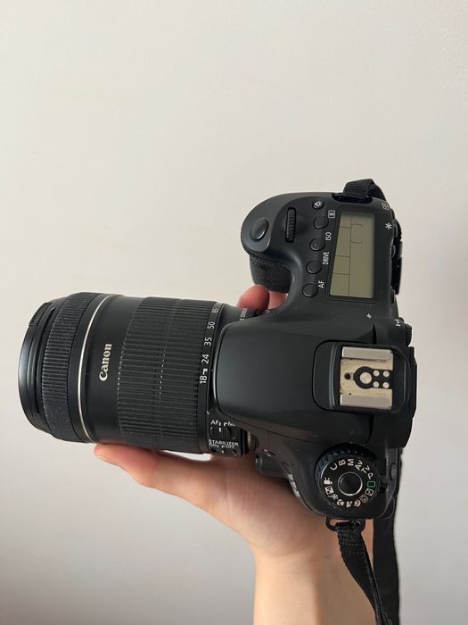 Фотоаппарат Canon 60D