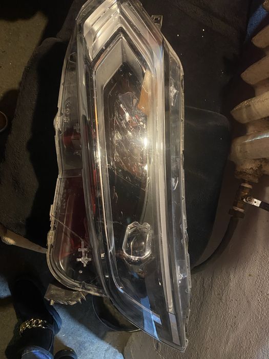 Фара Nissan Qashqai