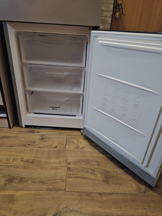 Холодильник Indesit No Frost