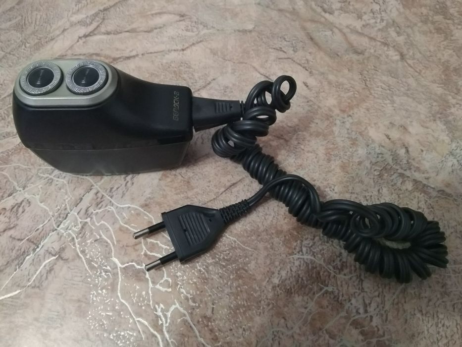 Продам Электробритвы