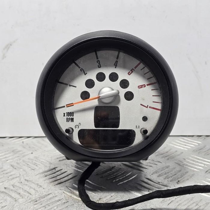 Ceasuri bord diesel MINI Cooper Coupe R56 1.6 D