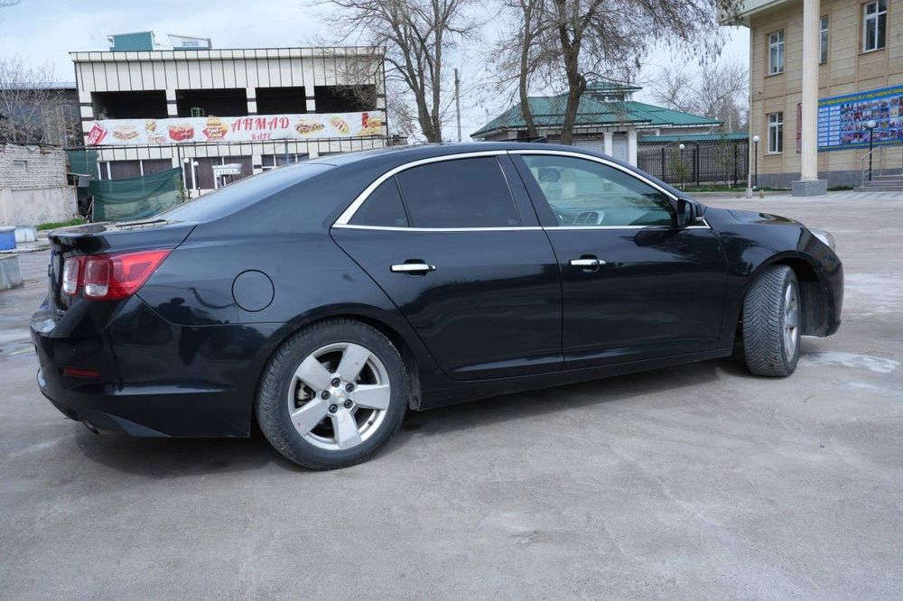 срочно продам malibu 1договоримся звоните!