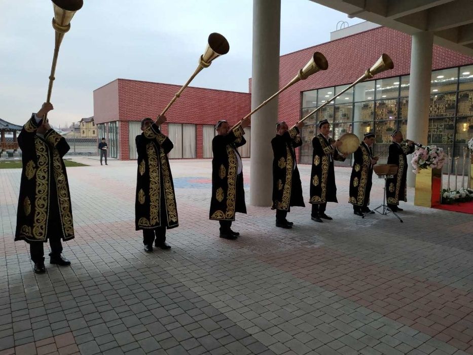 "Наво" халқ карнай ва сурнай жамоаси.