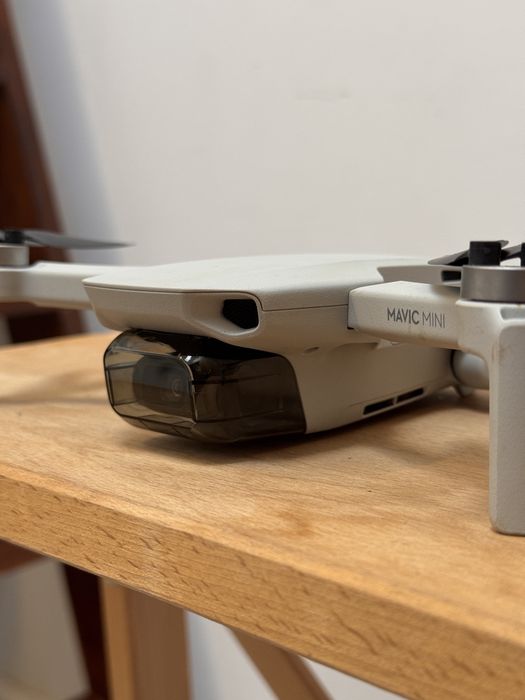 DJI Mavic Mini Drone - Fly More Combo